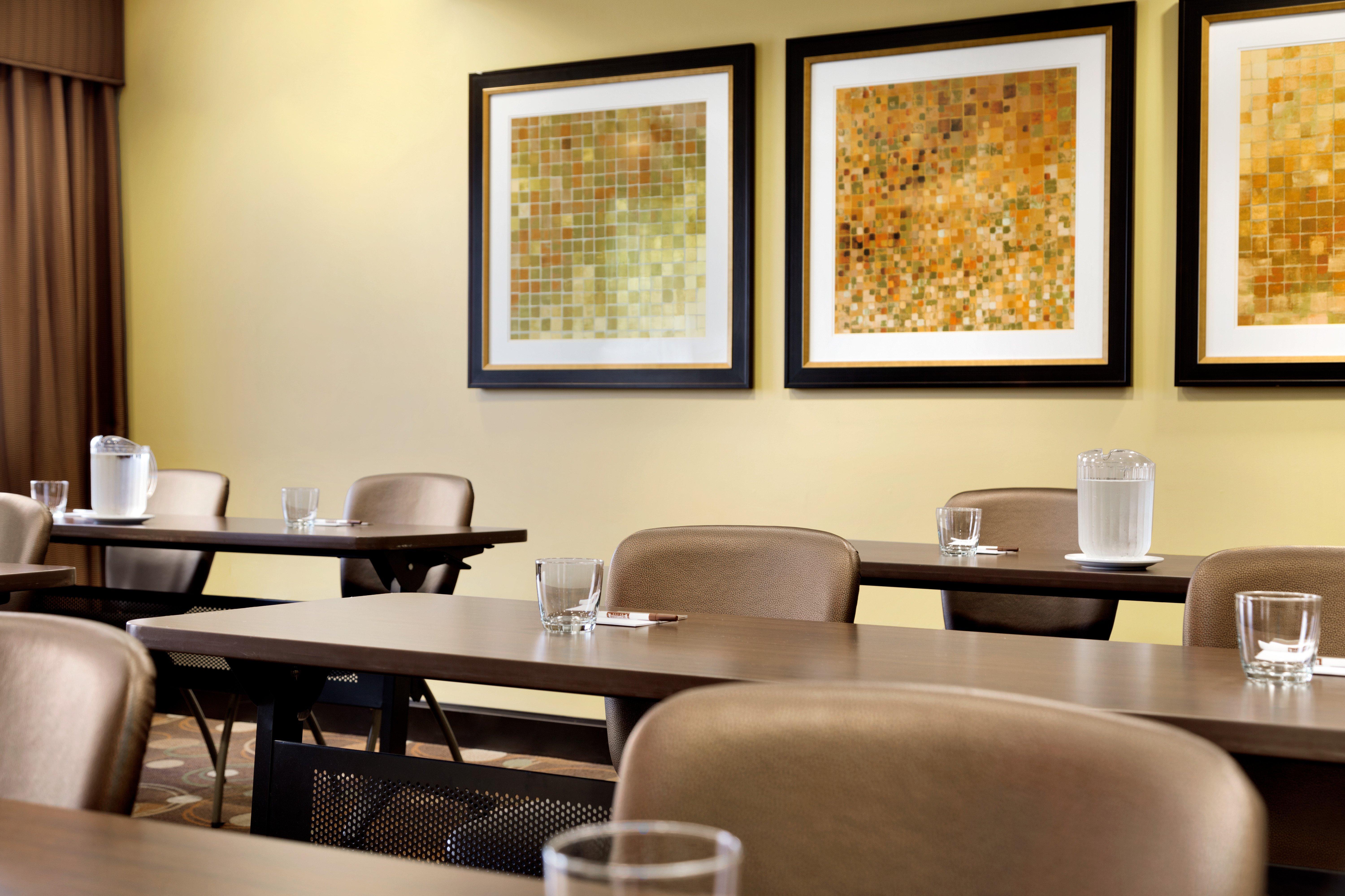 Hotel Staybridge West By Ihg