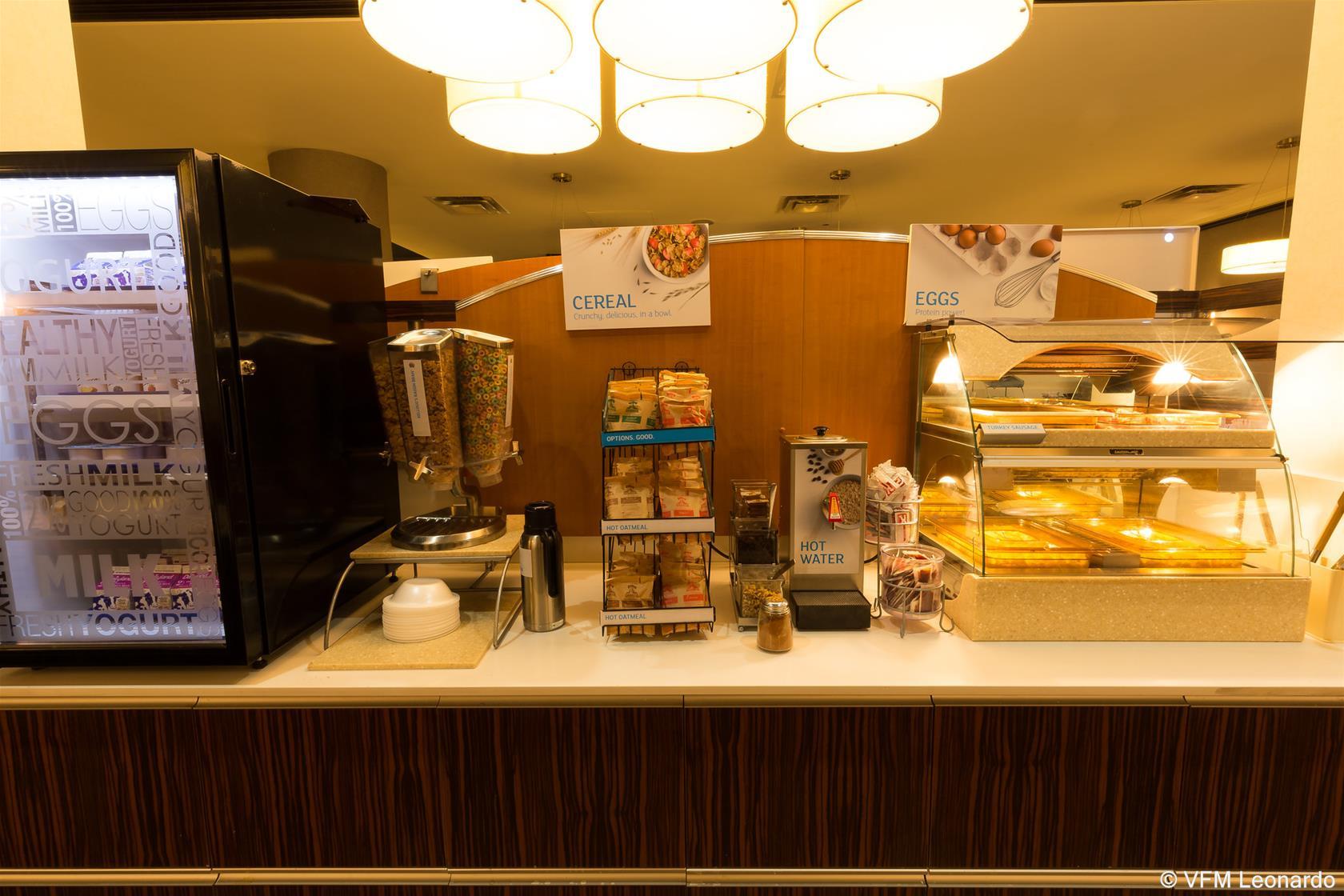 Express Downtown By Ihg Hotel 3*