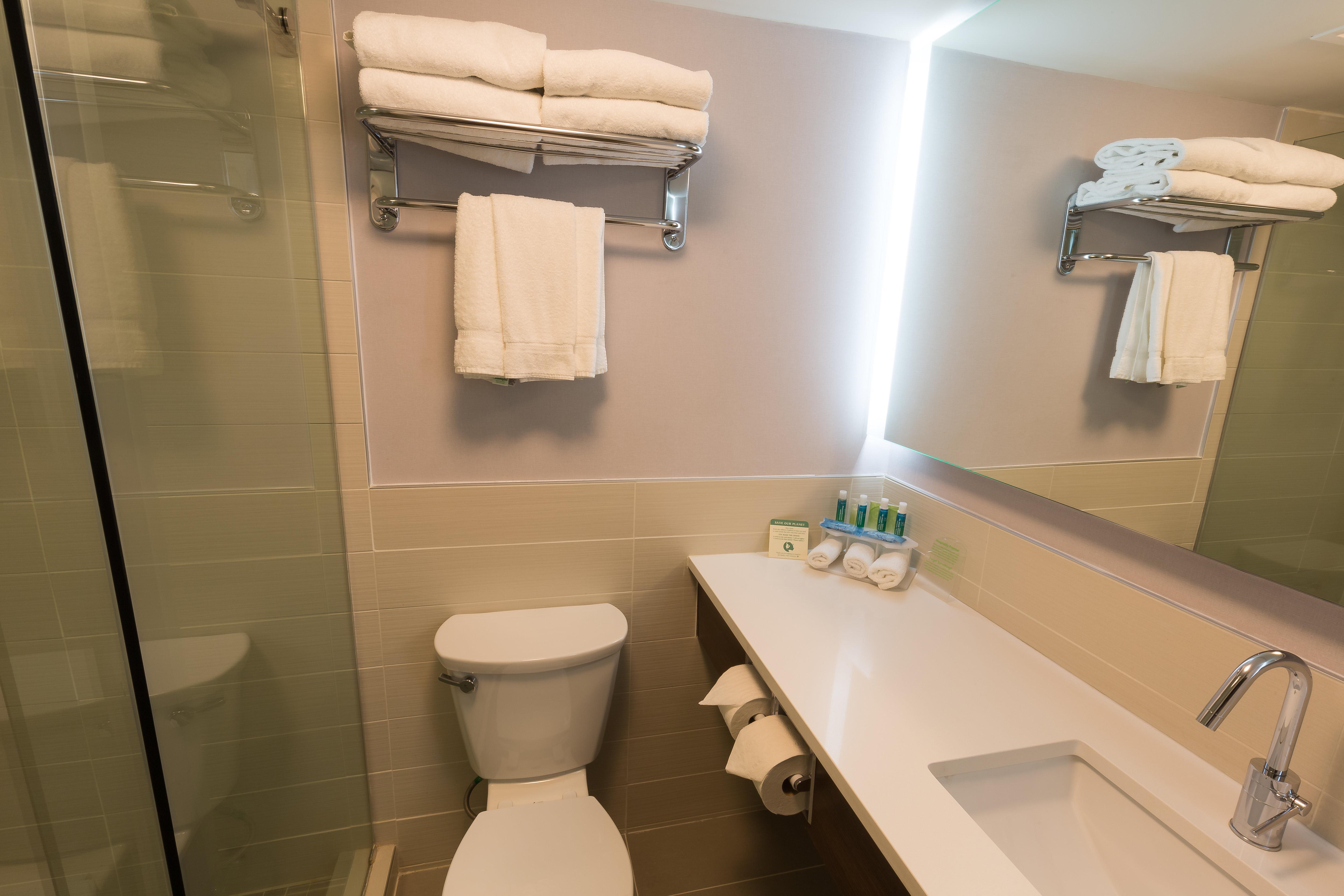 Express Downtown By Ihg Hotel 3*