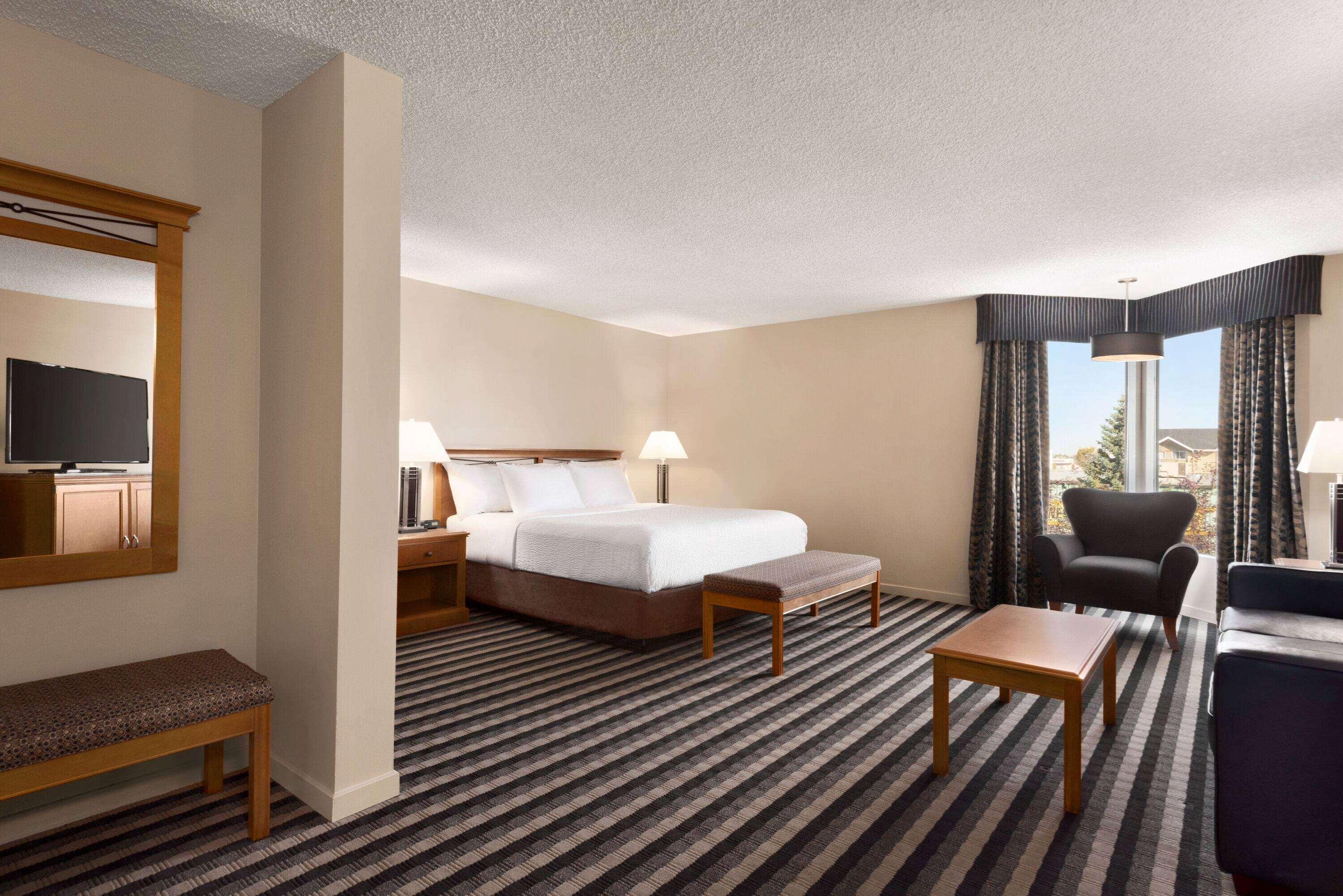 Hotel Royal West Edmonton, Trademark Collection By Wyndham