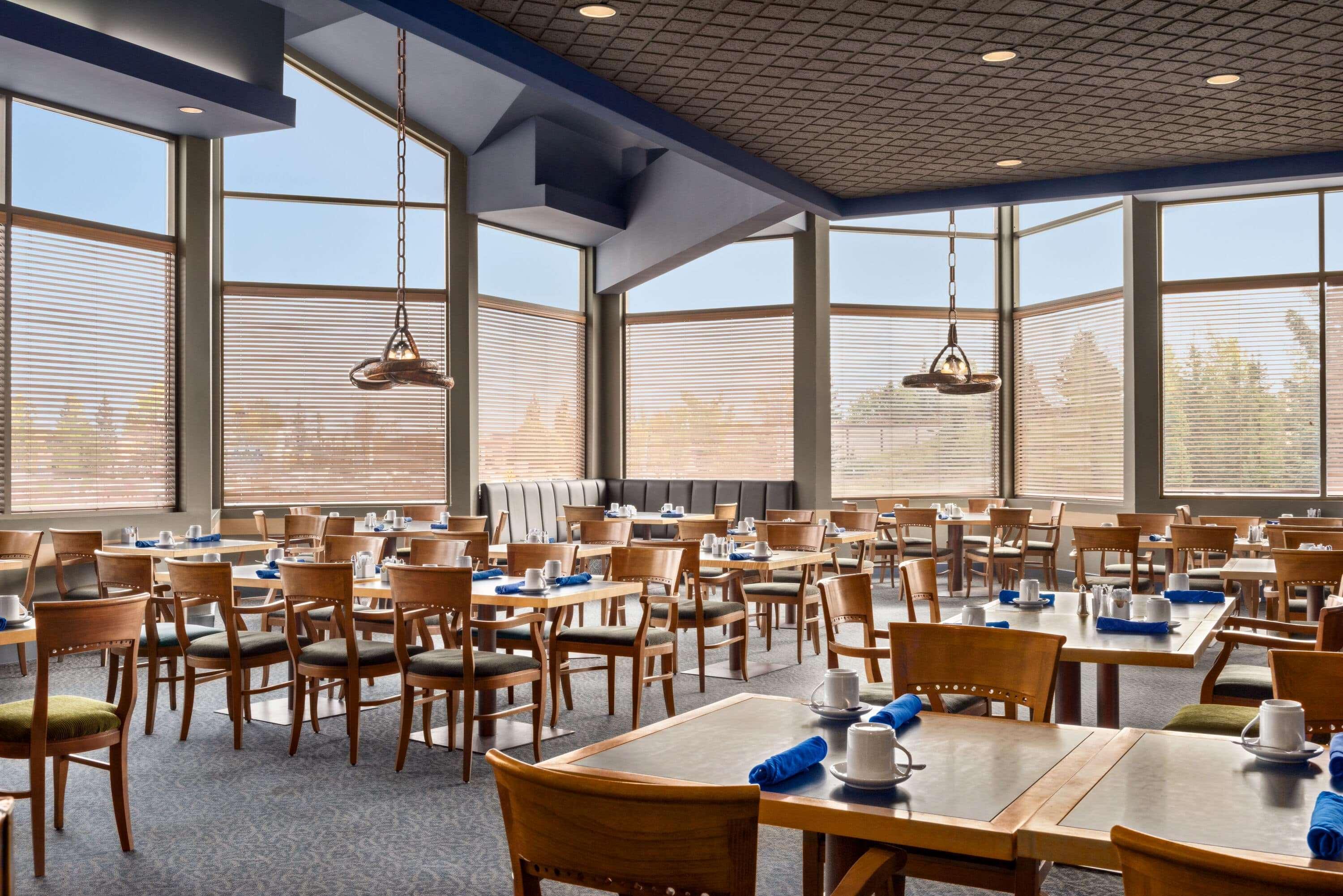 Hotel Royal West Edmonton, Trademark Collection By Wyndham 3*