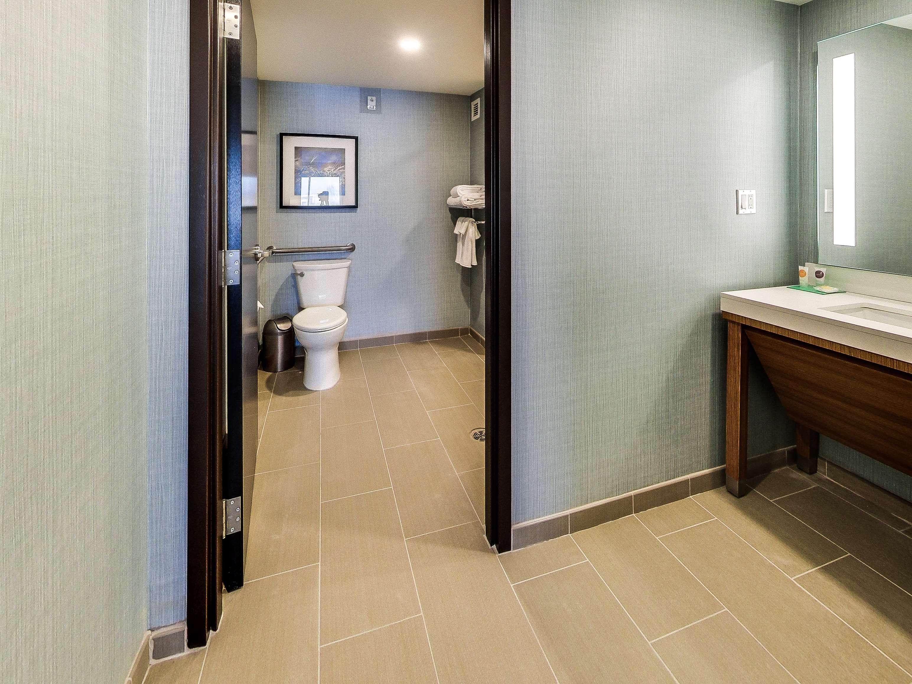 Hyatt Place West Hotel Edmonton