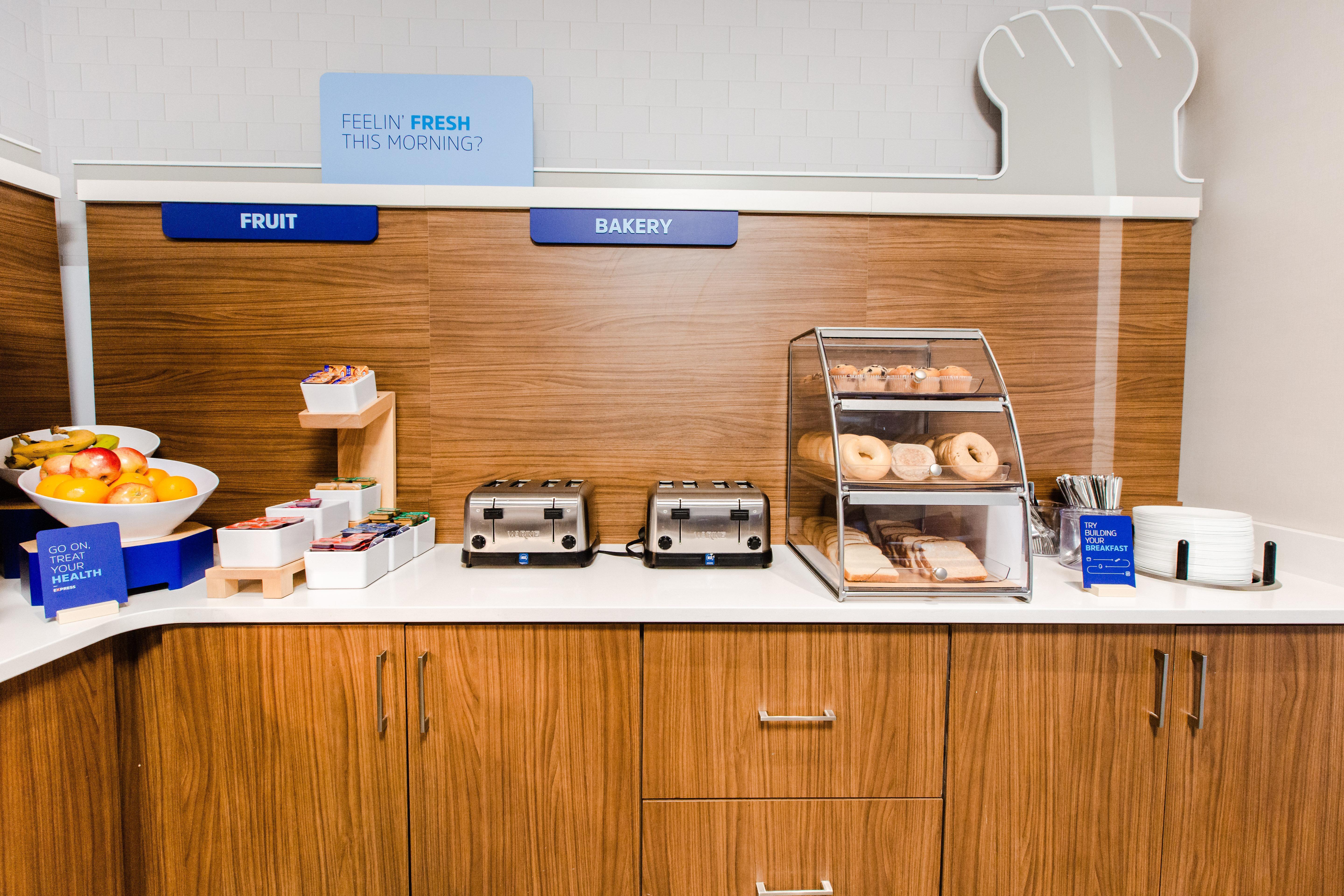 Holiday Inn Express & Suites - West Edmonton-Mall Area By Ihg Hotel Edmonton