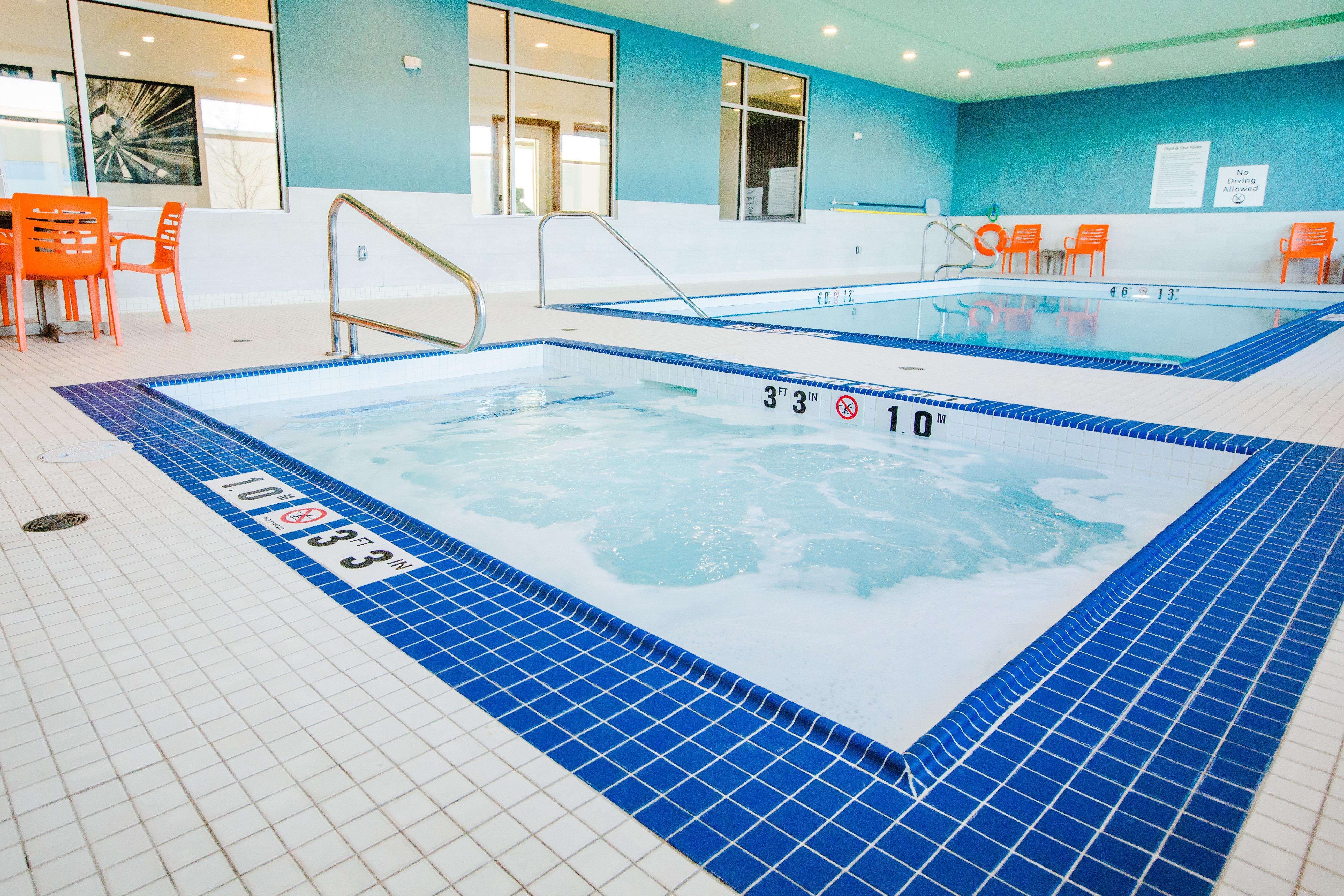 Holiday Inn Express & Suites - West Edmonton-Mall Area By Ihg Edmonton