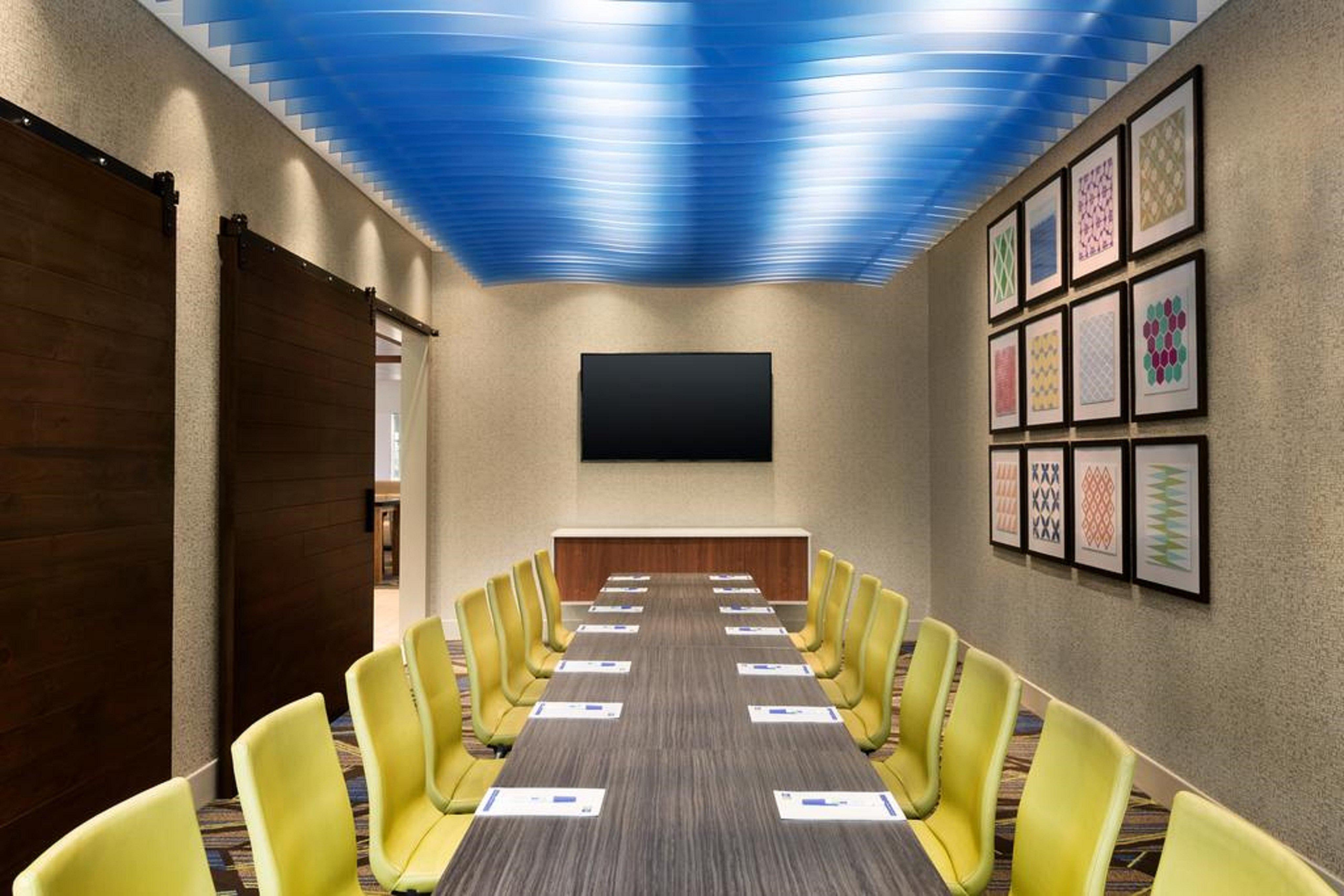 Express & - Sw - Windermere By Ihg 3* Edmonton