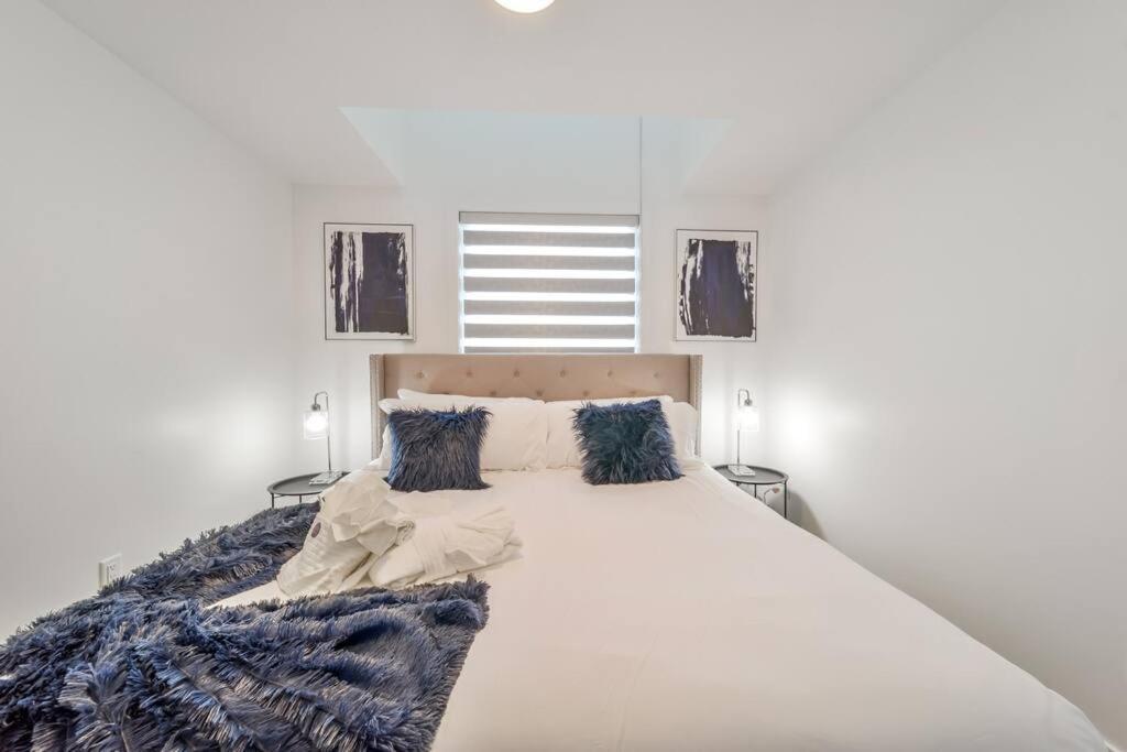 Apartment Royal Blue Wild Oasis Corner Pnhse Kingbed U/g Wi-fi