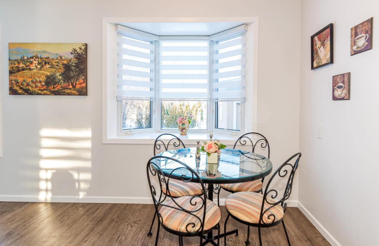 Southgate 5 Bedroom Vacation With Double Garage *