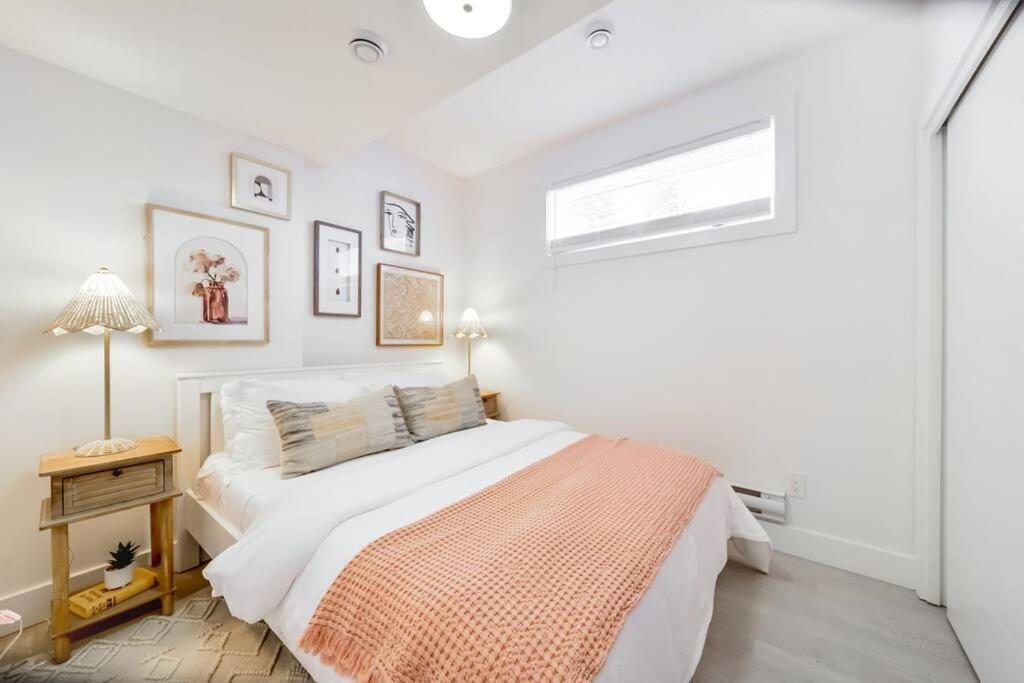 Apartment The Nook & Cranny Bsmt Suite, Near Wem & Dt, Fast Wifi! Sleeps 4 Edmonton