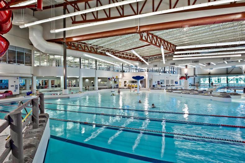 Apartment Peaceful Oasis Condo, Ac, Floor, Secure Ug Parking, Balcony, King Bed! Edmonton