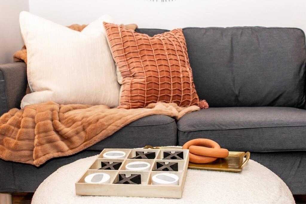 Cozy Nordic Utopia, Bsmt Near Wem & Dt, King Bed, Wifi Holiday home