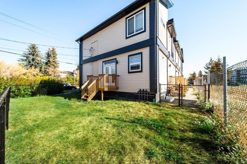 Modern Nordic Escape, 3br Near Wem & Dt, Aircon & Fireplace, Wifi, Sleeps 6! * Edmonton