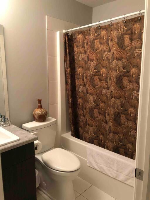 Villa Cheerful And Beautiful 3 Bedroom Close *