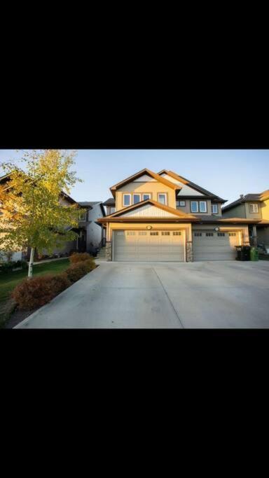 Villa Cheerful And Beautiful 3 Bedroom Close *