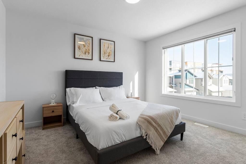 Holiday home Family Retreat - 9 Mins To Wem - Vintage Arcade-ping Pong -air Conditioning Edmonton