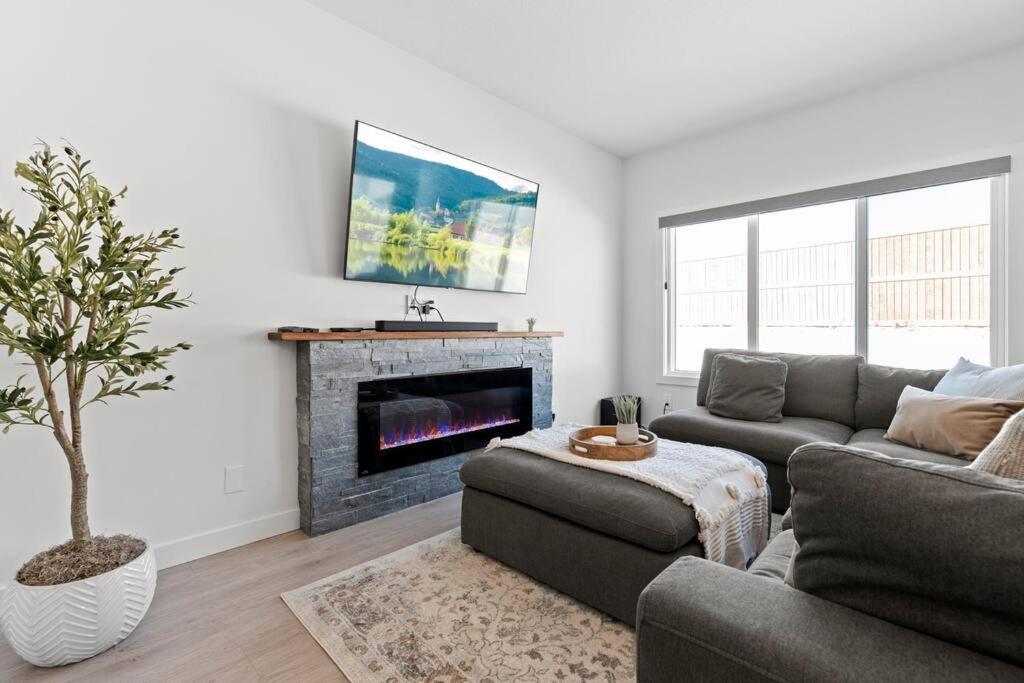 Family Retreat - 9 Mins To Wem - Vintage Arcade-ping Pong -air Conditioning Holiday home Edmonton
