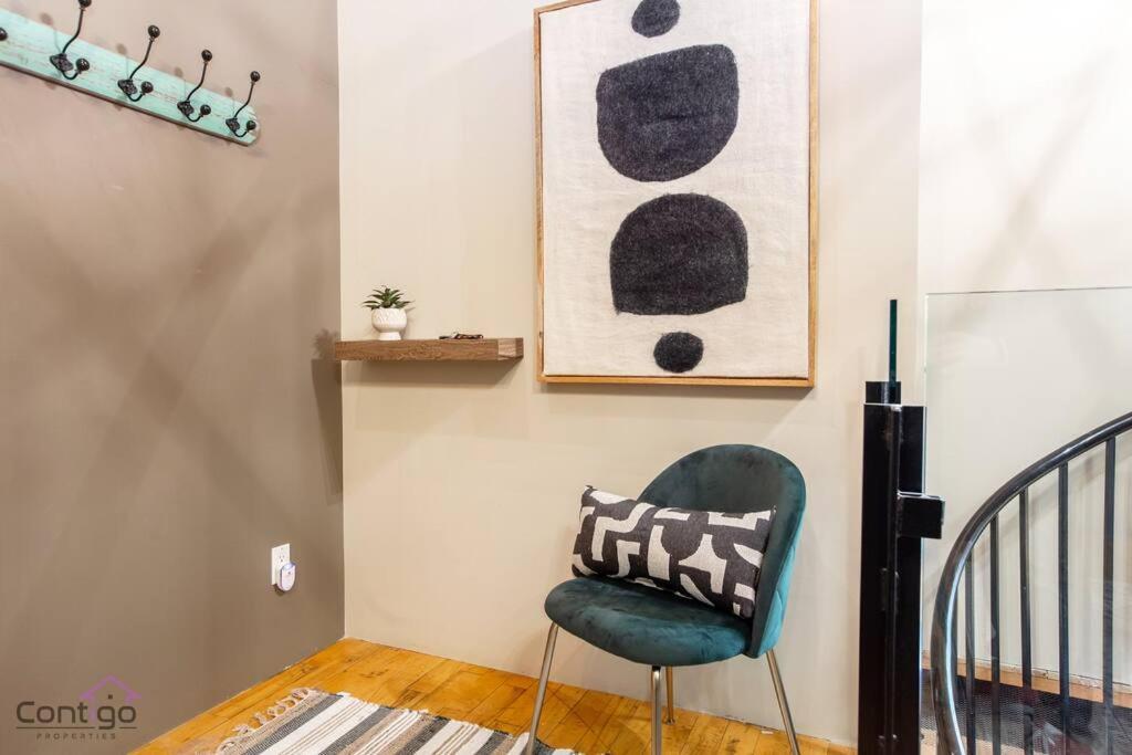 Historic Jd Loft, Near Ice District, Rogers Place, Ug Parking Apartment *