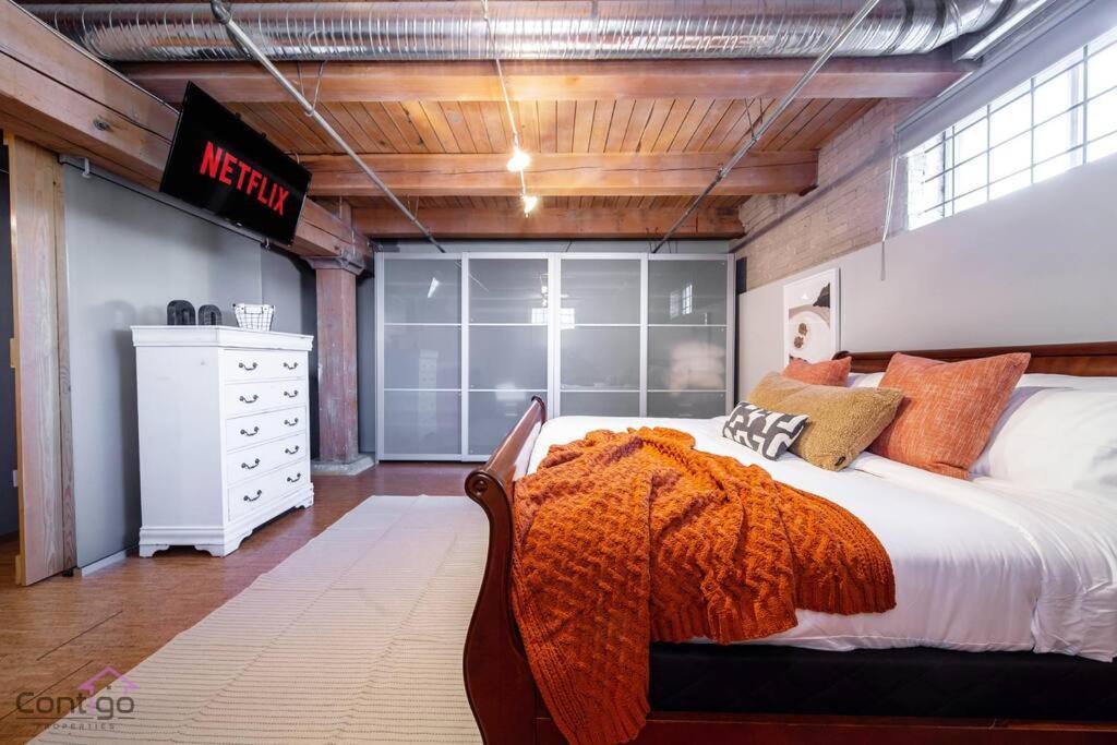 Historic Jd Loft, Near Ice District, Rogers Place, Ug Parking * Edmonton