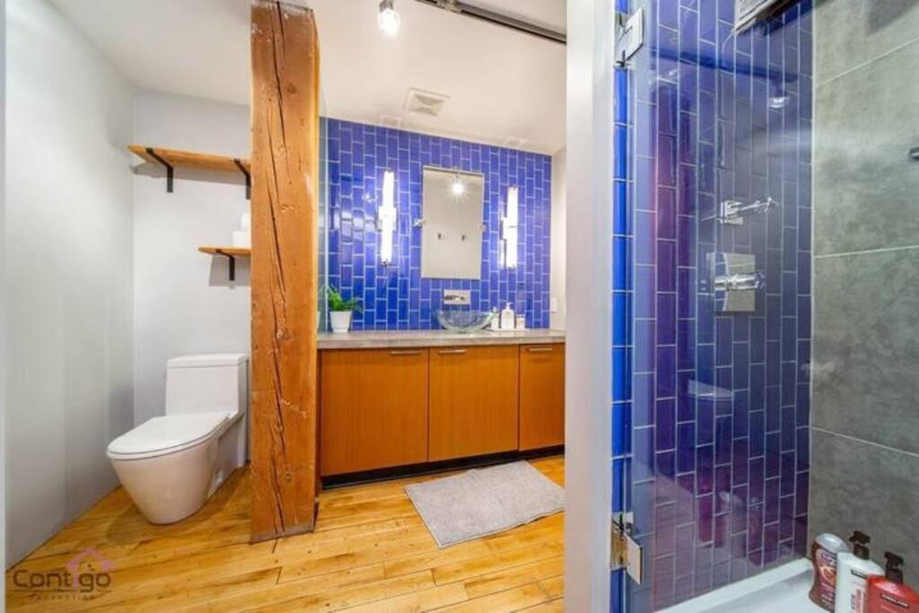 Historic Jd Loft, Near Ice District, Rogers Place, Ug Parking Apartment