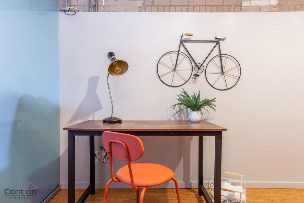 Historic Jd Loft, Near Ice District, Rogers Place, Ug Parking * Edmonton