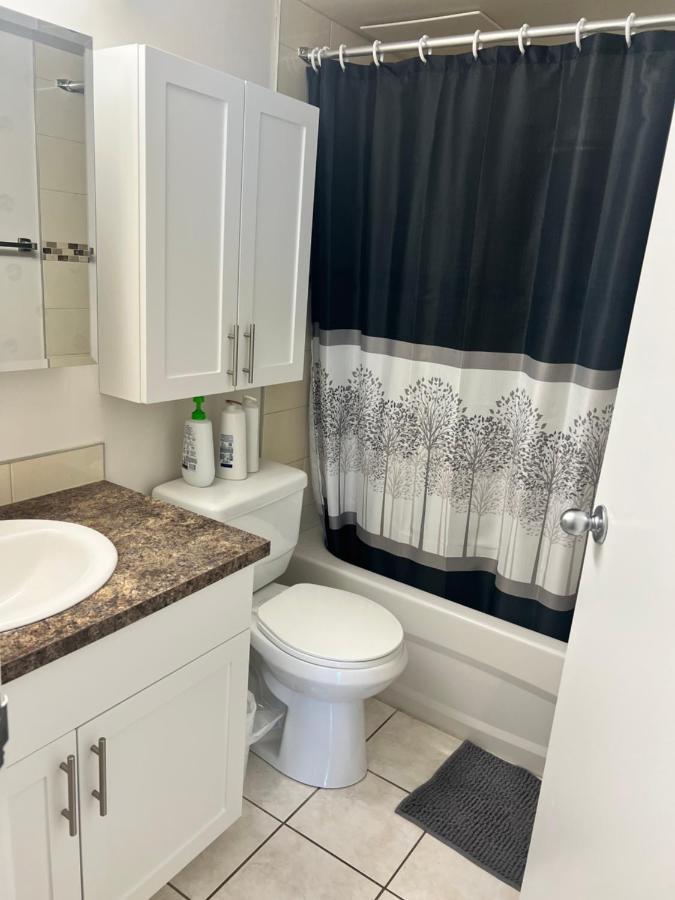 Spacious With Tv, Wi-fi, Netflix, Parking