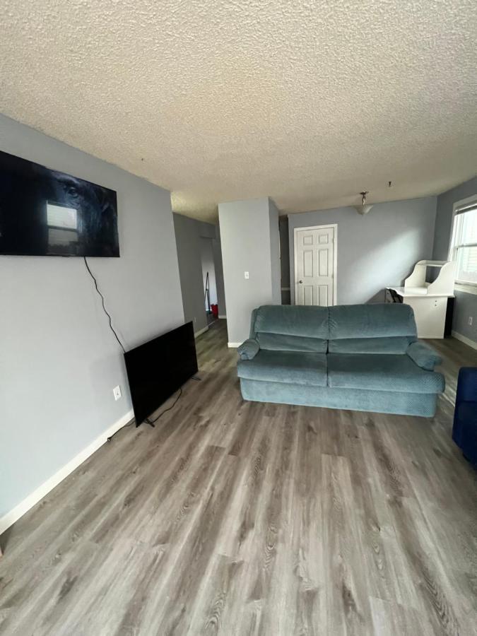 Homestay Spacious With Tv, Wi-fi, Netflix, Parking