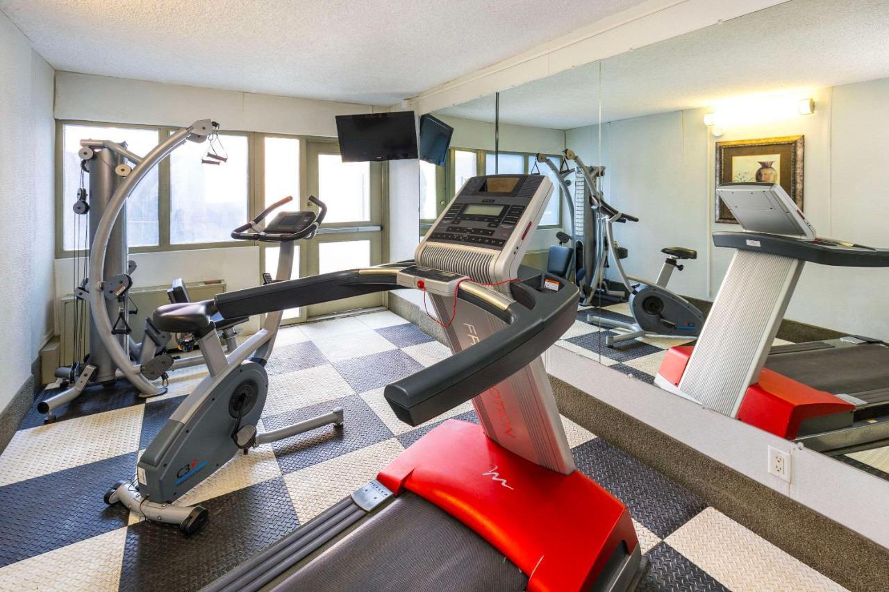 Comfort & Hotel Edmonton