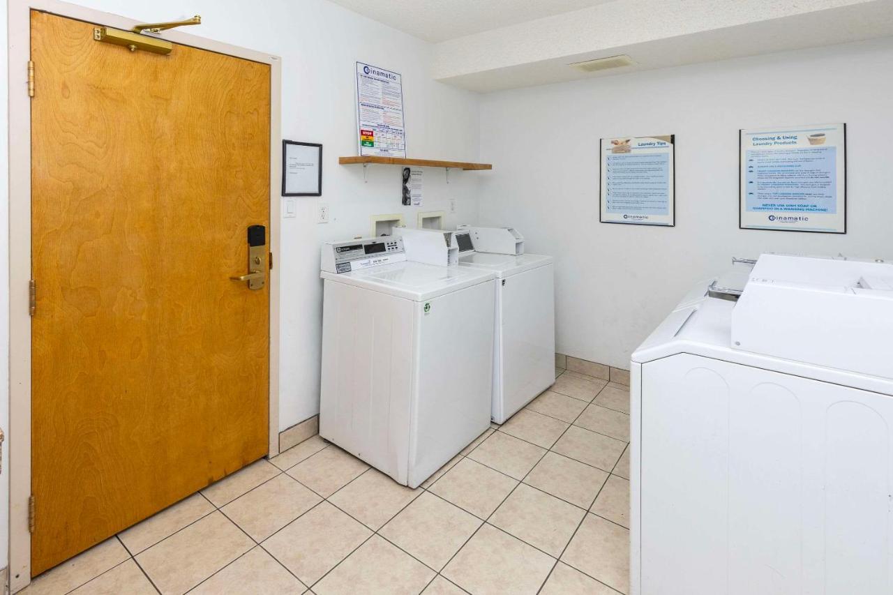 Comfort & 3* Edmonton