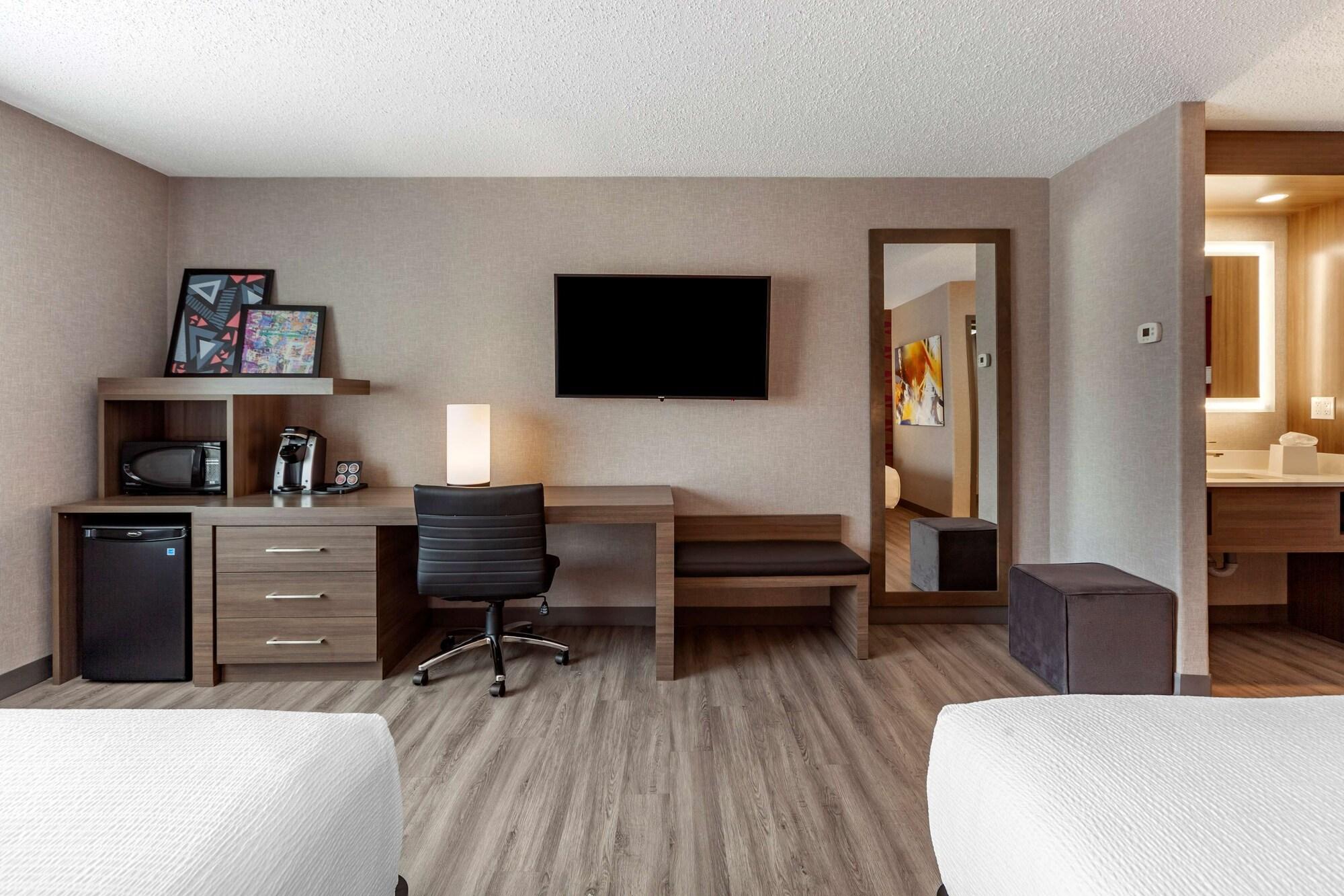 Western West 3* Edmonton