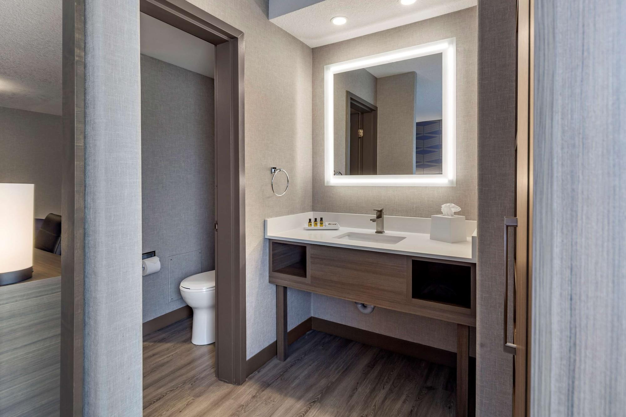 Western West Hotel 3*