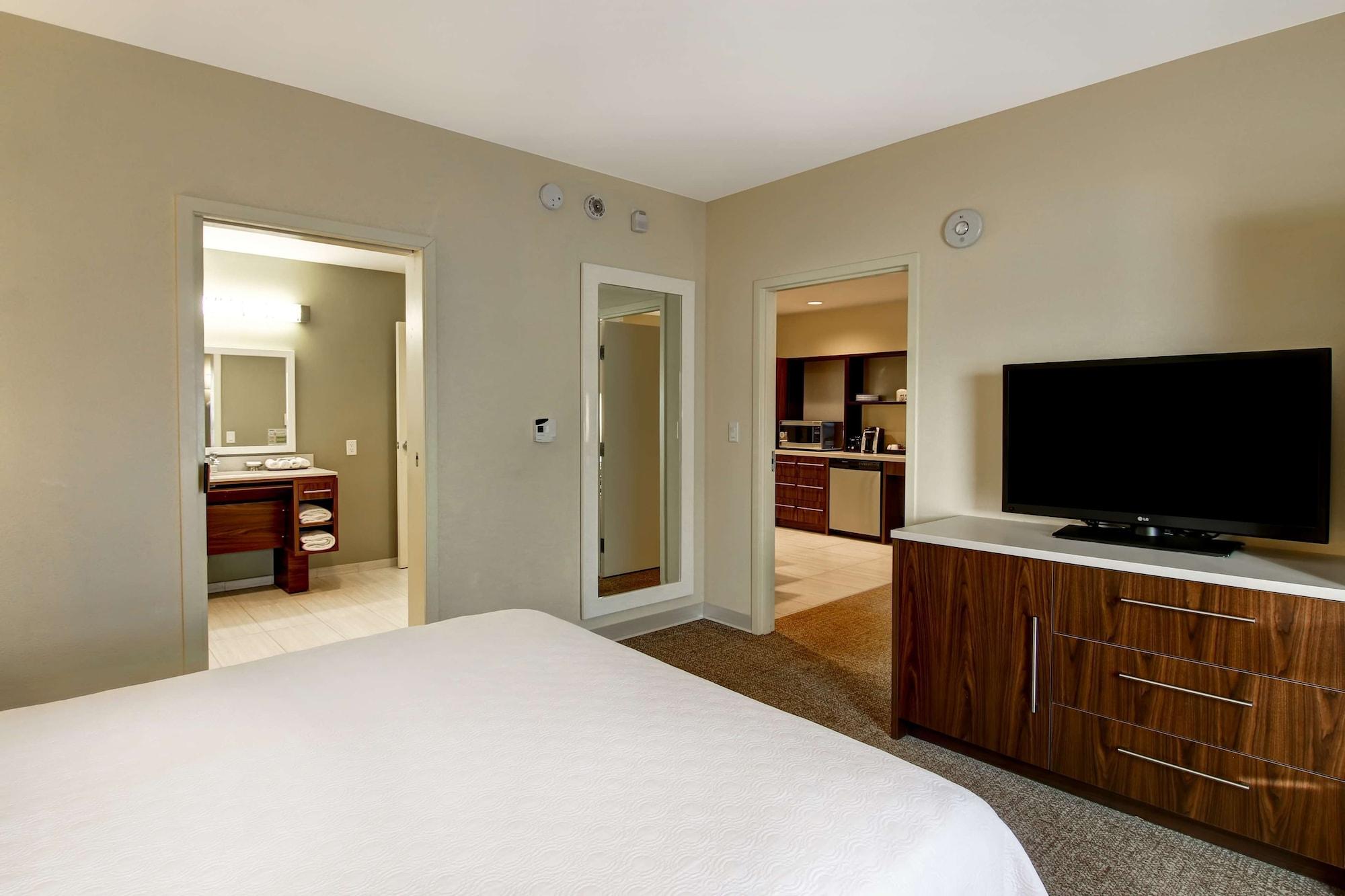 Home2 By Hilton West Hotel