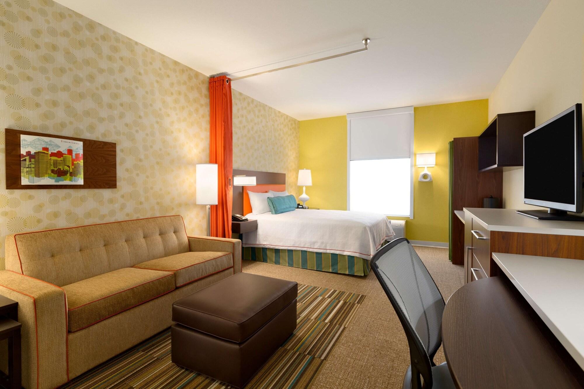 Hotel Home2 By Hilton West