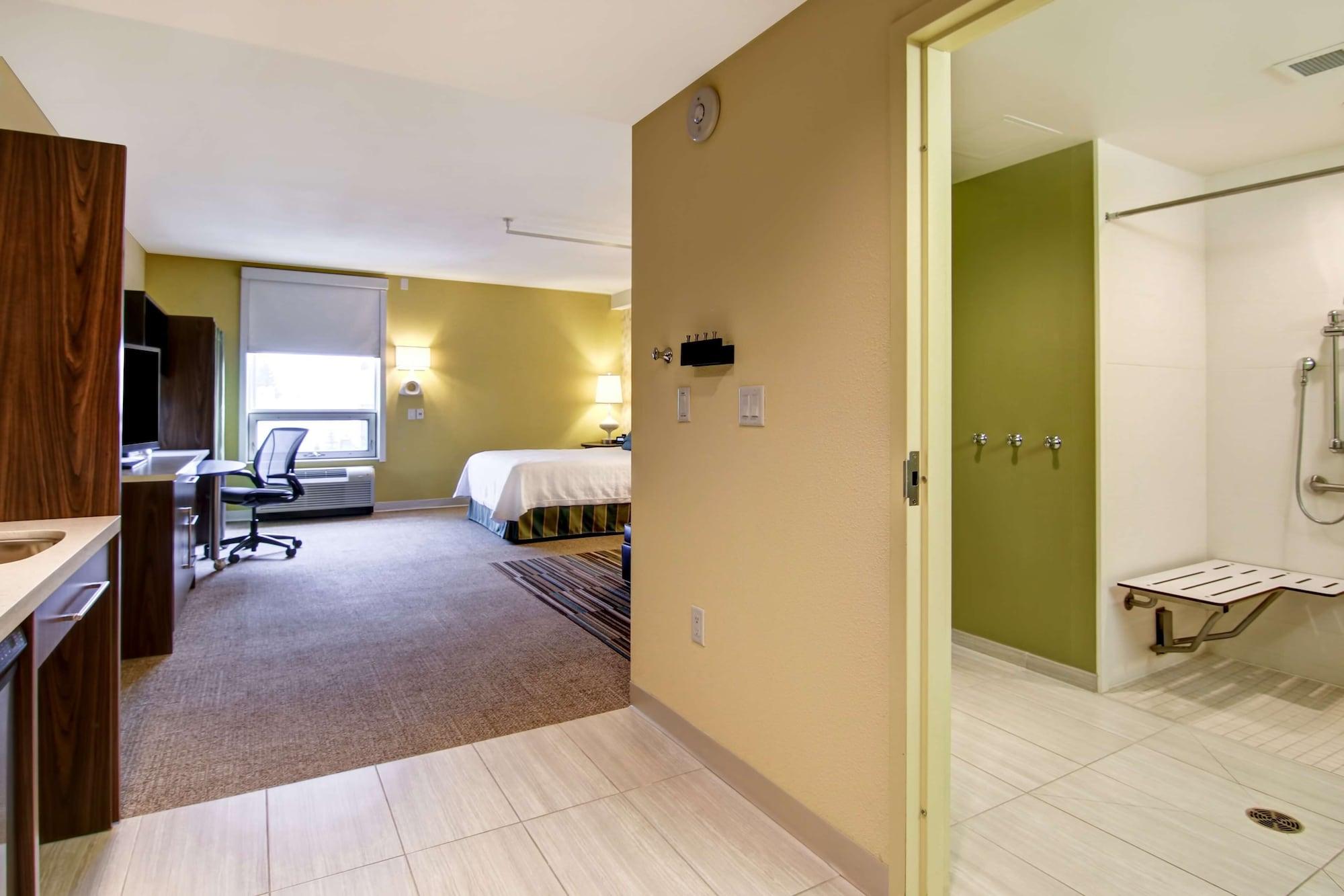 Home2 By Hilton West 3*