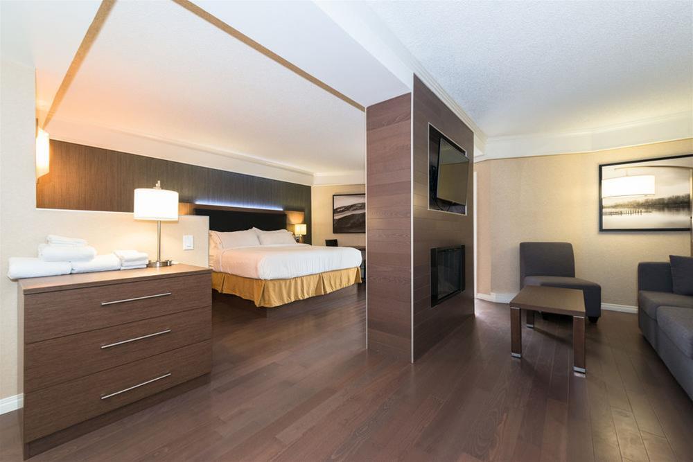 Express Downtown By Ihg Edmonton