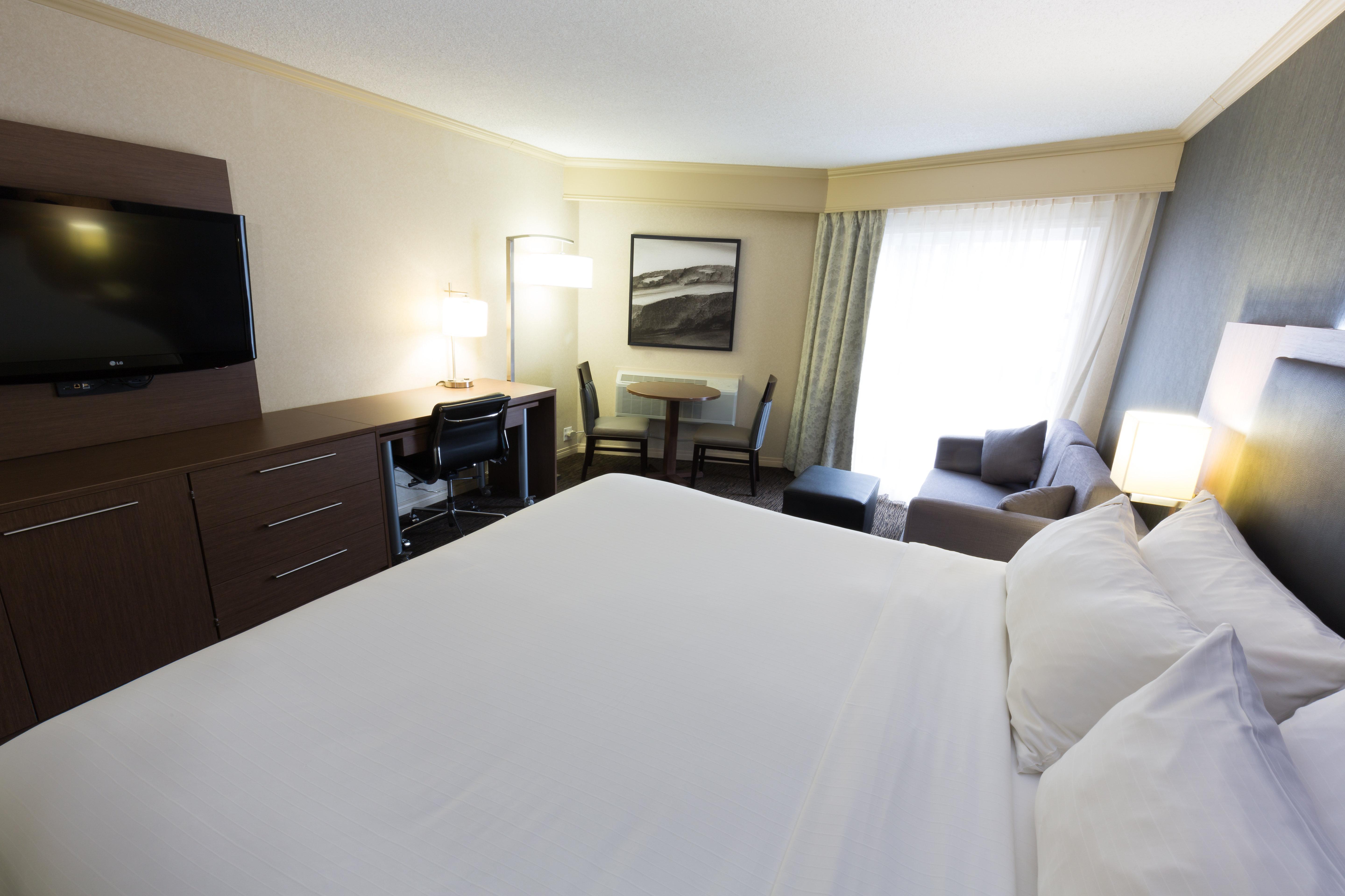 Express Downtown By Ihg Hotel Edmonton