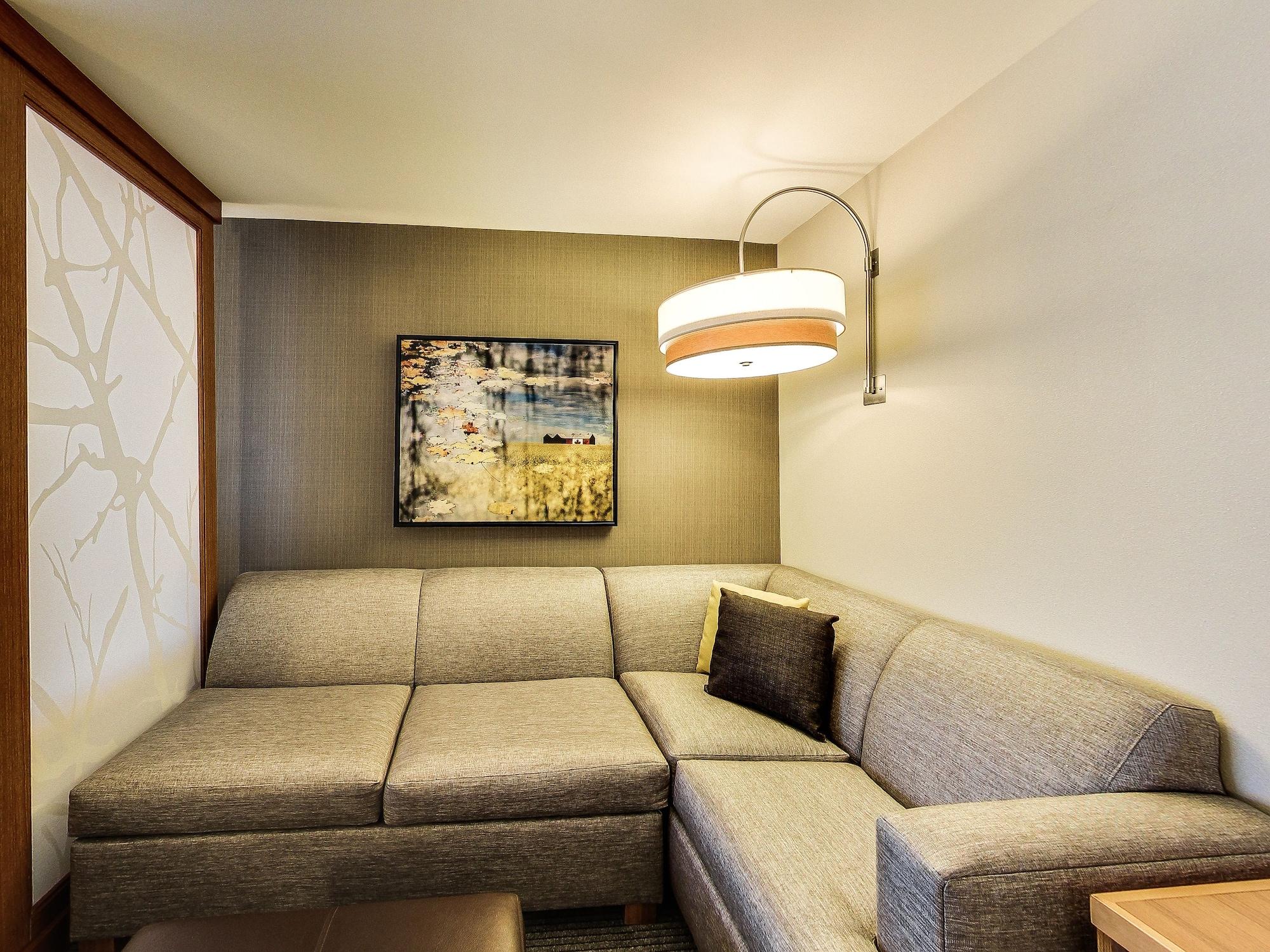 Hyatt Place West Edmonton