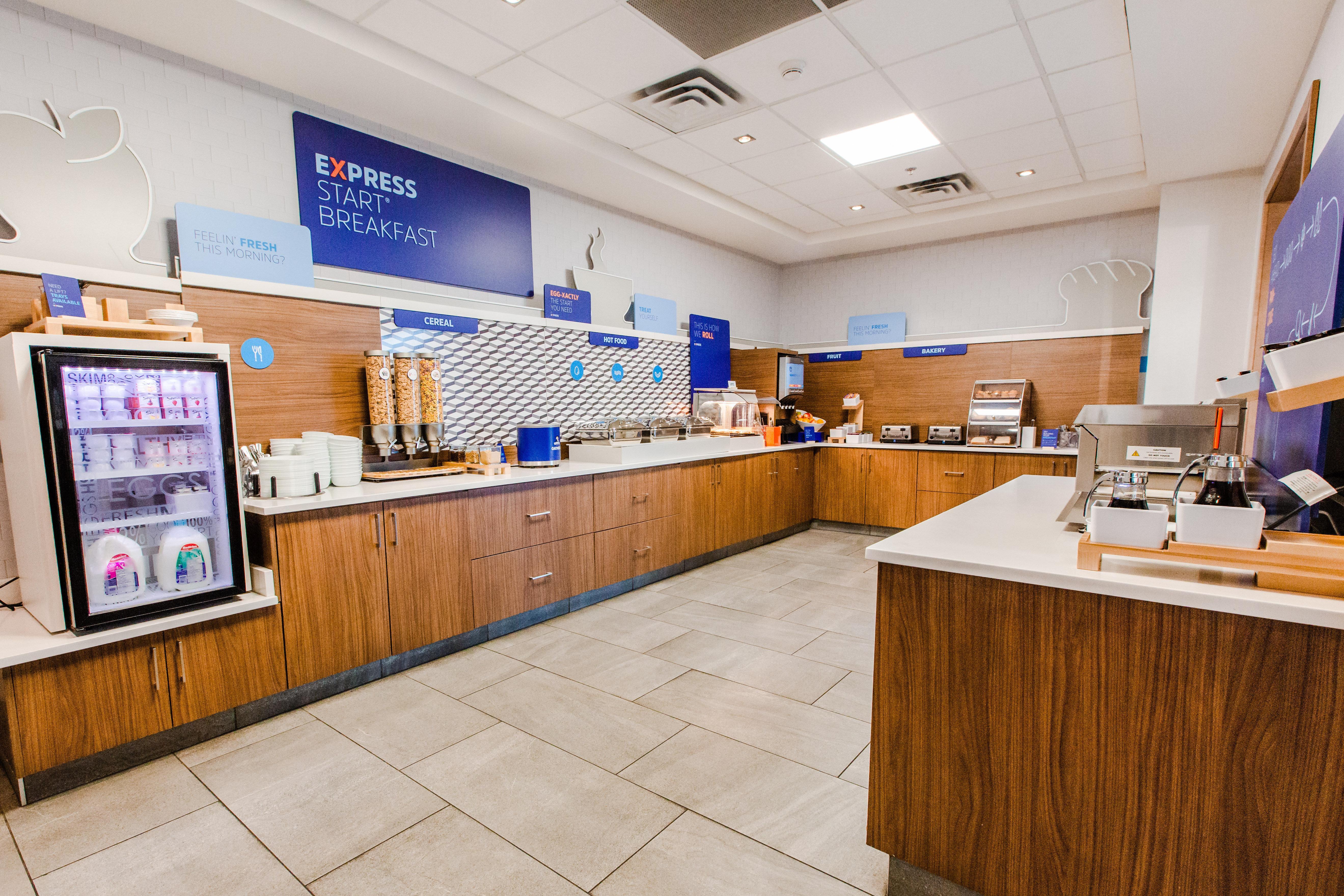 Holiday Inn Express & Suites - West Edmonton-Mall Area By Ihg Hotel Edmonton