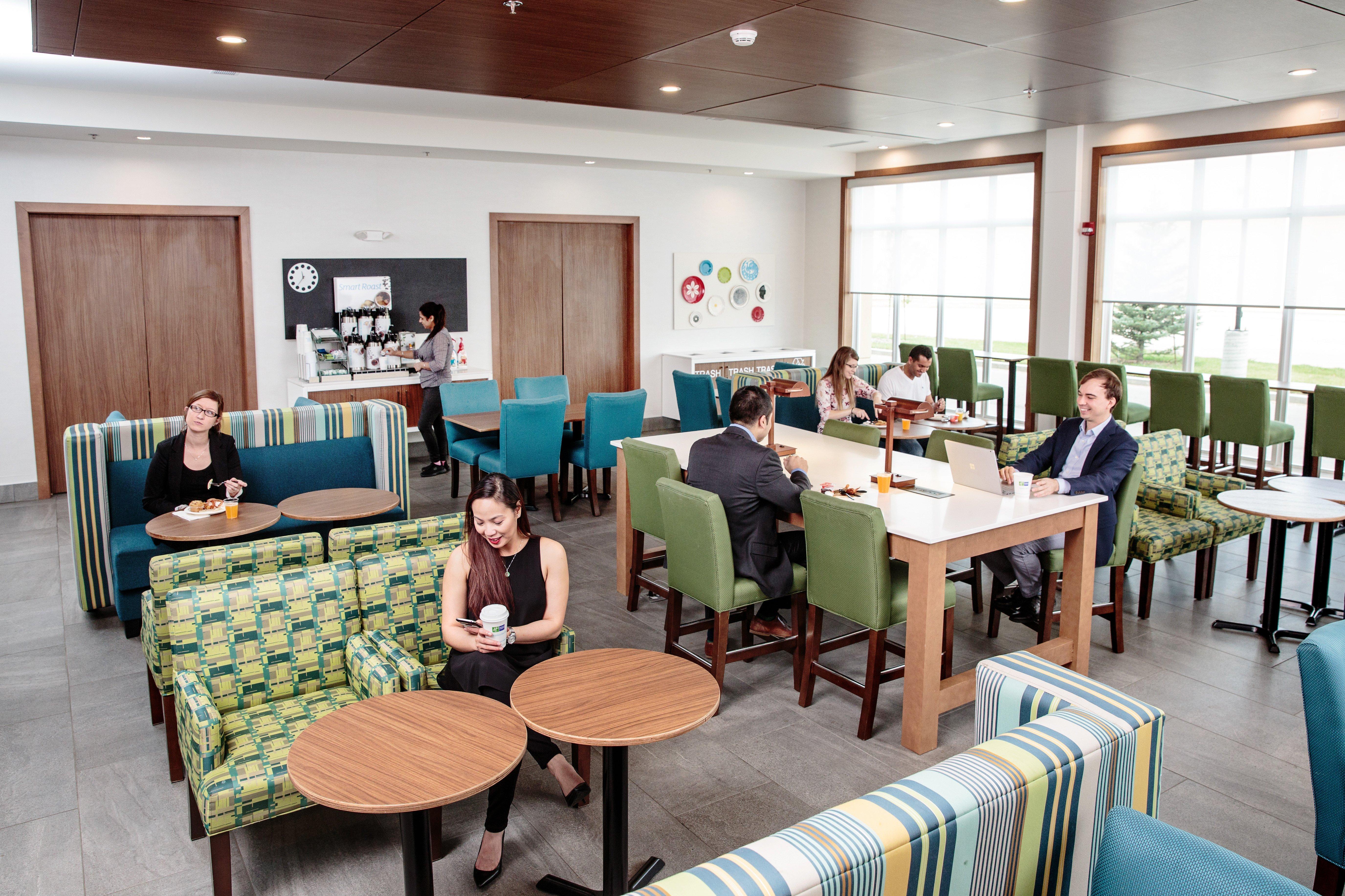 Holiday Inn Express & Suites - West Edmonton-Mall Area By Ihg Hotel Edmonton