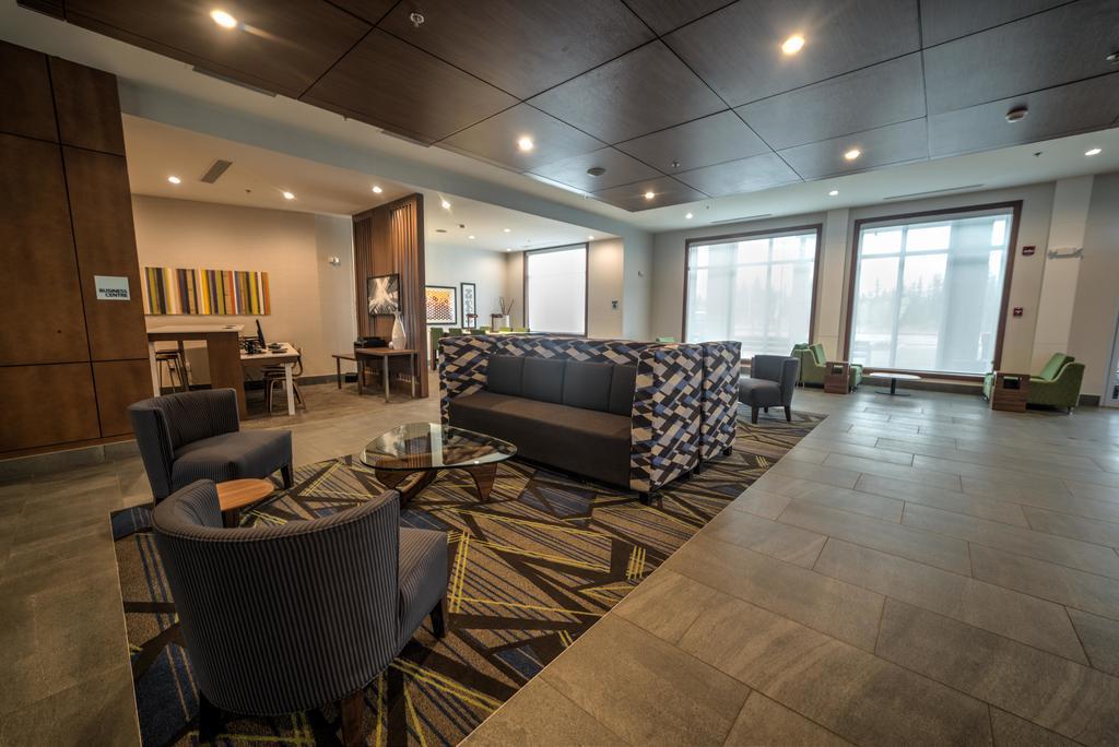 Hotel Holiday Inn Express & Suites - West Edmonton-Mall Area By Ihg