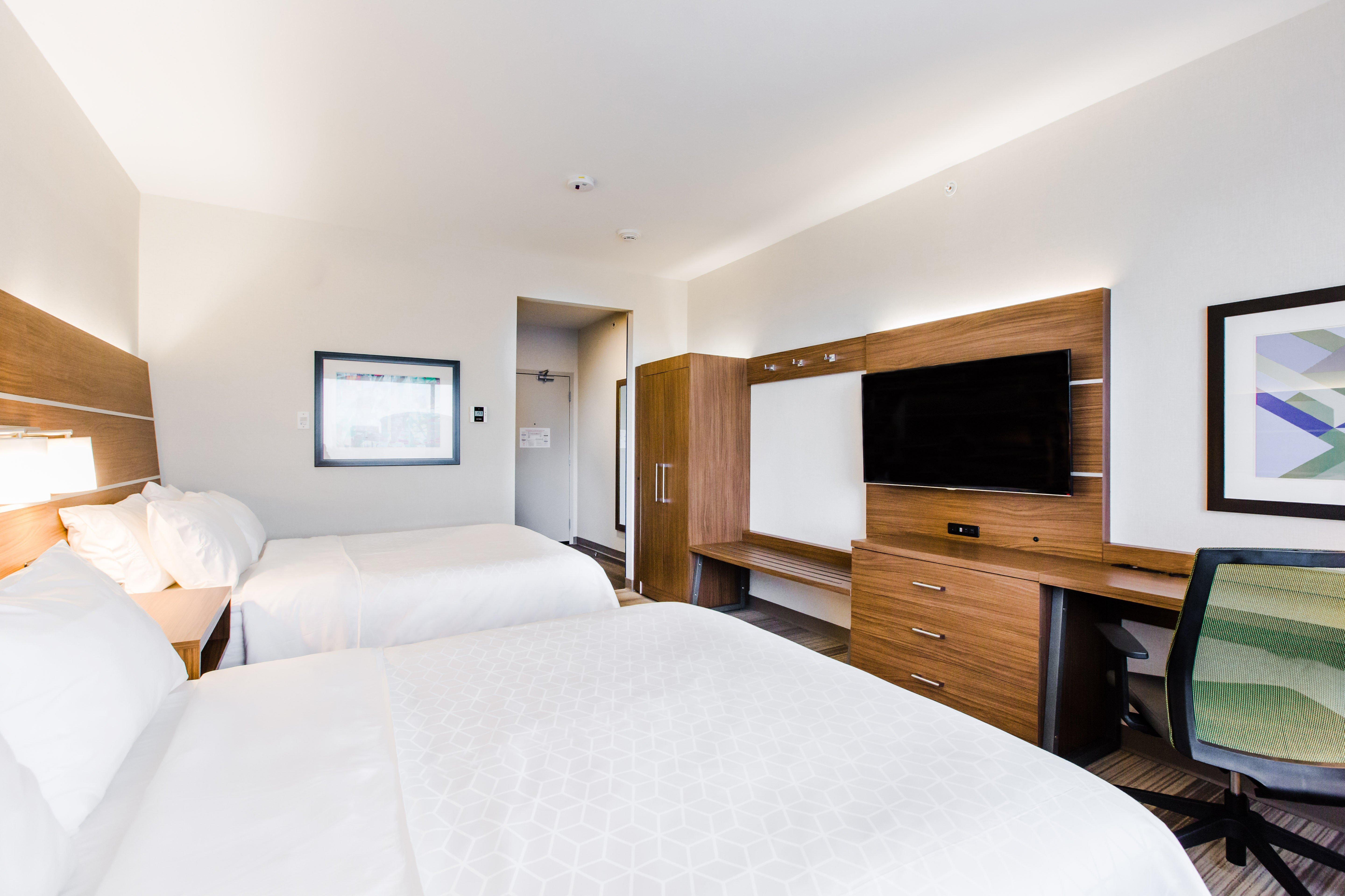 Hotel Holiday Inn Express & Suites - West Edmonton-Mall Area By Ihg 3*