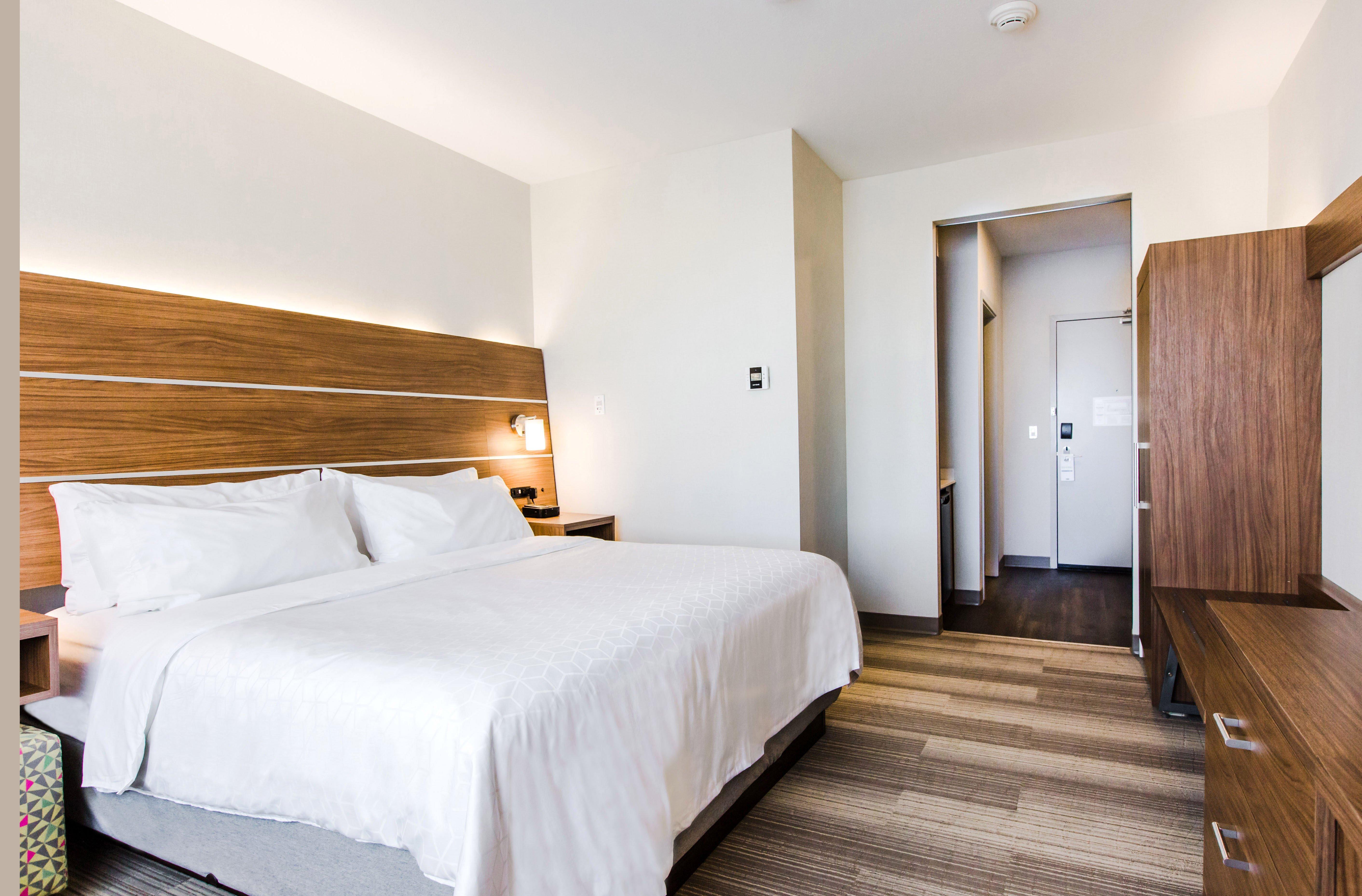 Holiday Inn Express & Suites - West Edmonton-Mall Area By Ihg 3* Edmonton