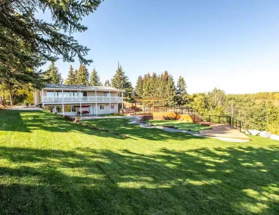 Apartment Stunning River View Home, King Bed, Golf, Firepit