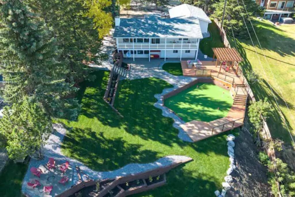 Apartment Stunning River View Home, King Bed, Golf, Firepit *