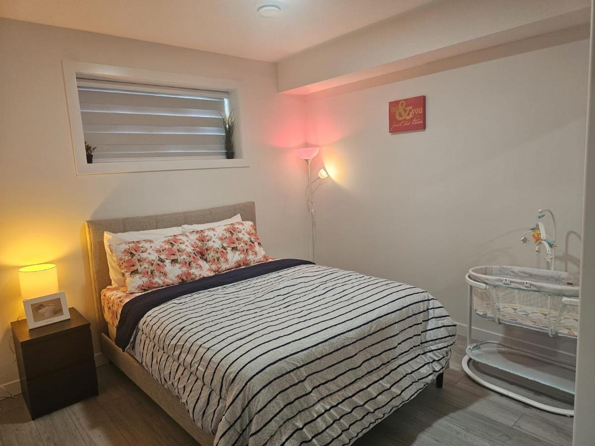 Holiday home New Built House, In Style Guest Suite, 2bedroom, 2bed, 2bath *