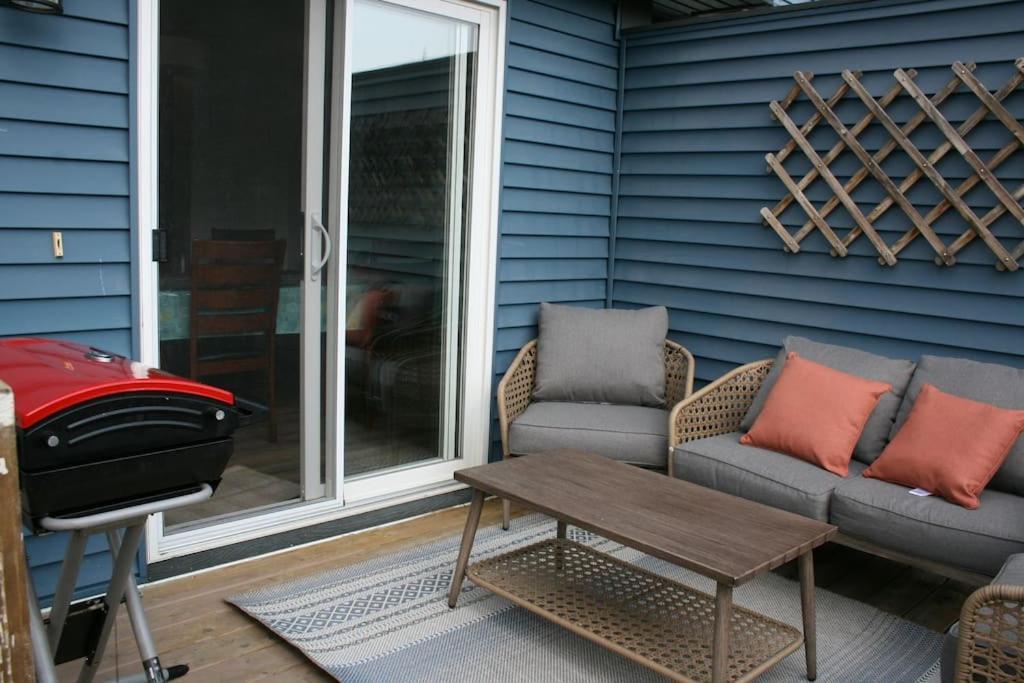 Entire Ac 4beds Sleeps 8 Double Garage Near Wem Free Wifi & Netflix * Edmonton