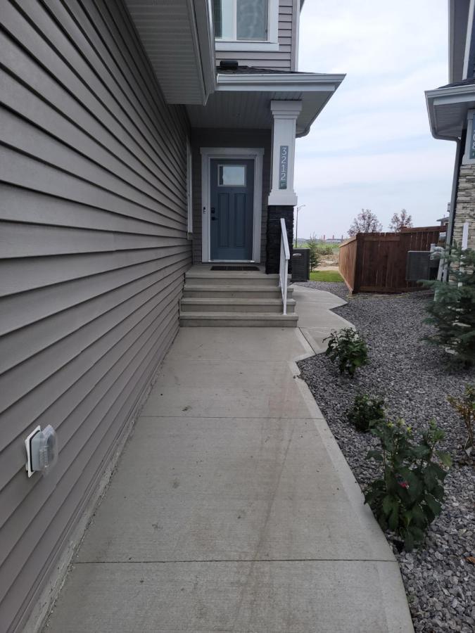 Holiday home New Built House, In Style Guest Suite, 2bedroom, 2bed, 2bath