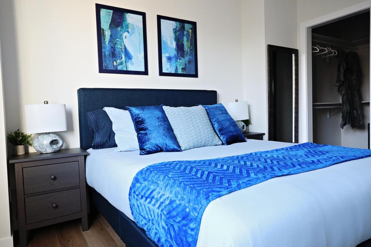 Downtown 3 Queen Beds,double Garage,disney+ Holiday home *