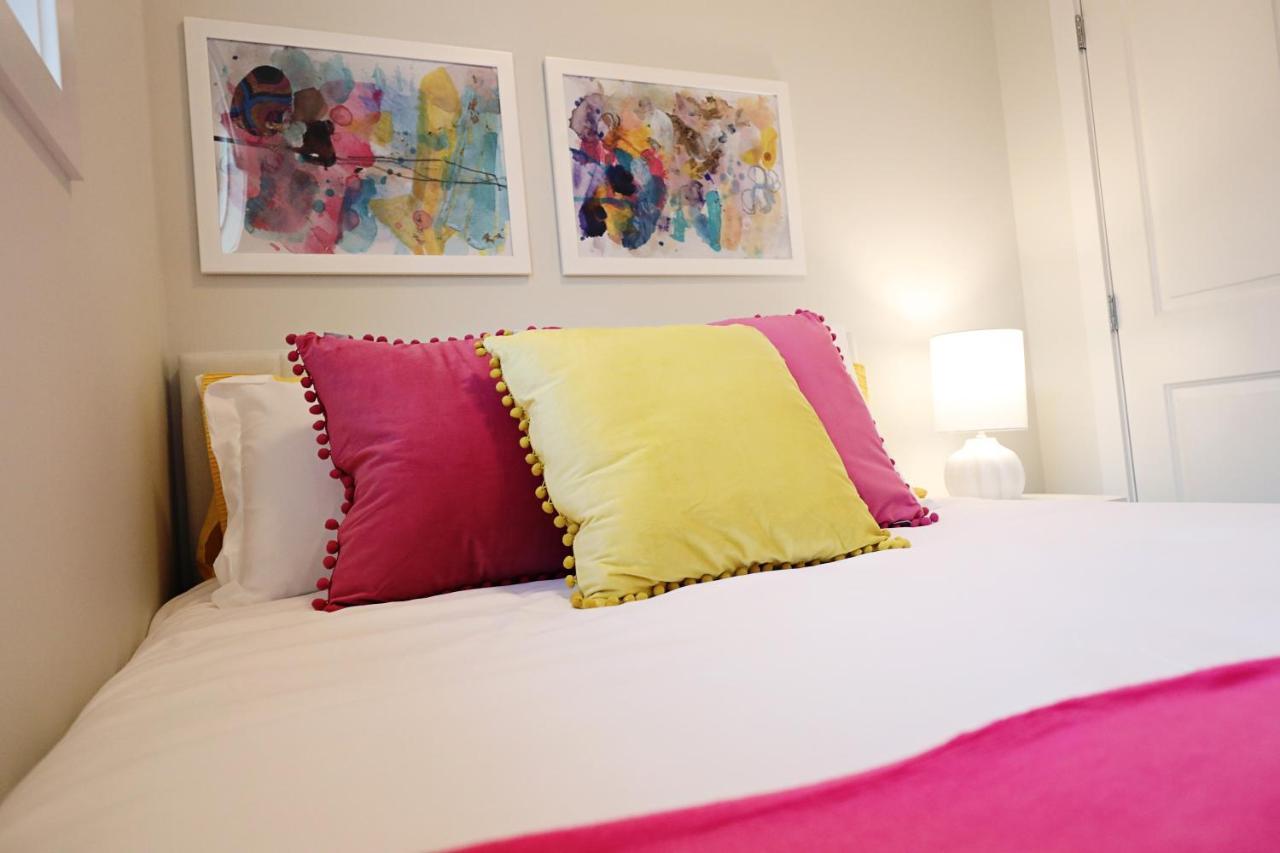 Holiday home Downtown 3 Queen Beds,double Garage,disney+ *