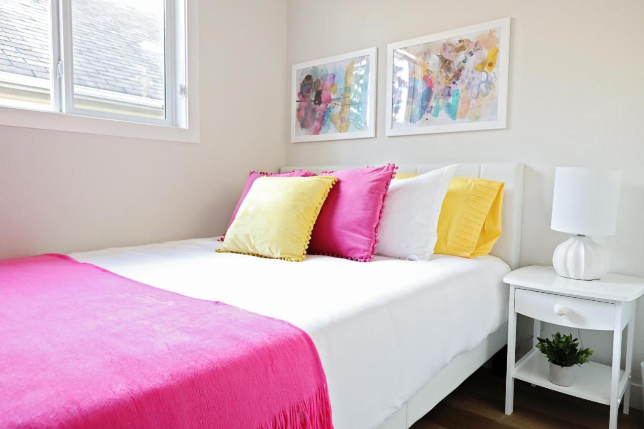 Downtown 3 Queen Beds,double Garage,disney+ Holiday home *