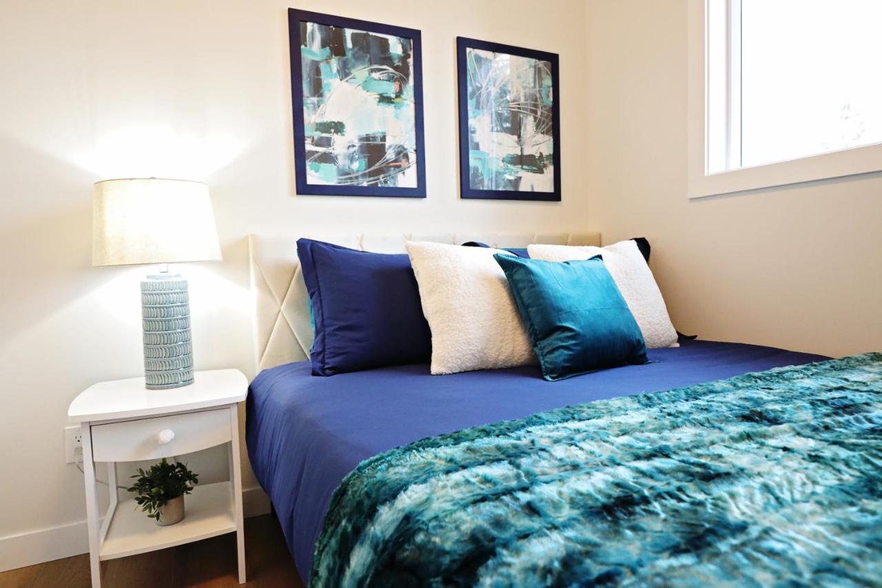 Downtown 3 Queen Beds,double Garage,disney+ *