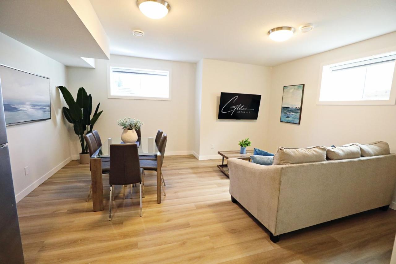 Holiday home King Beds,long Stays,disney+ Edmonton
